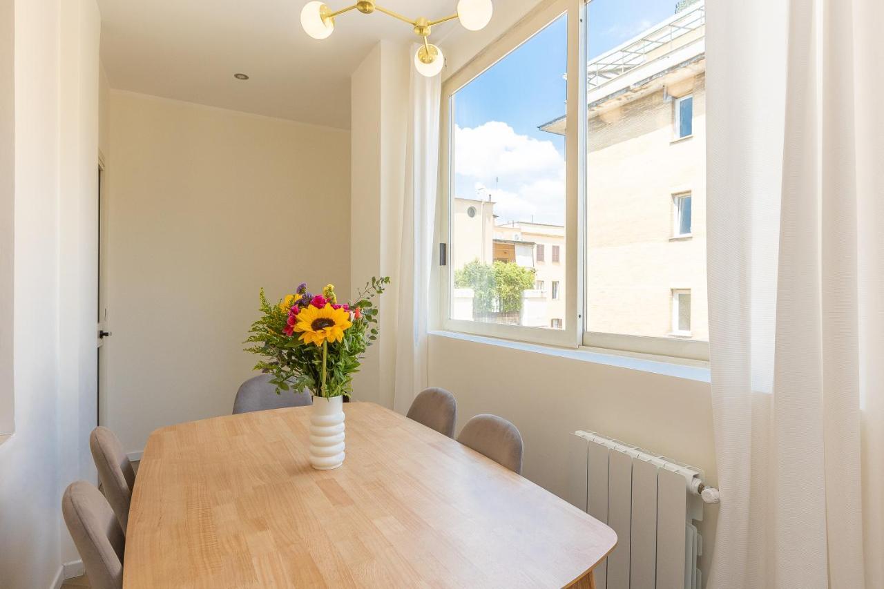 Colosseum Boutique Apartment Rome Exterior photo