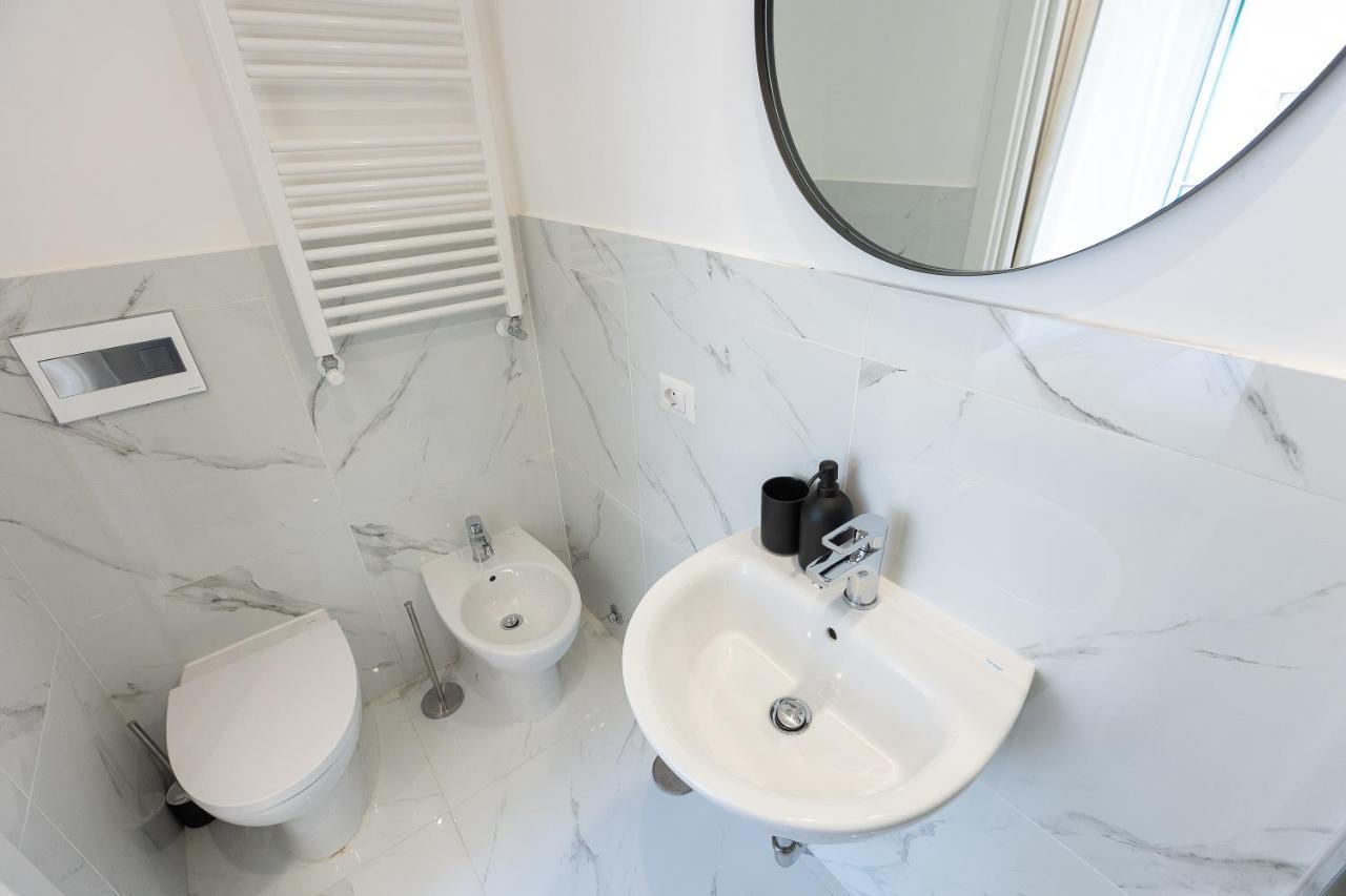 Colosseum Boutique Apartment Rome Exterior photo